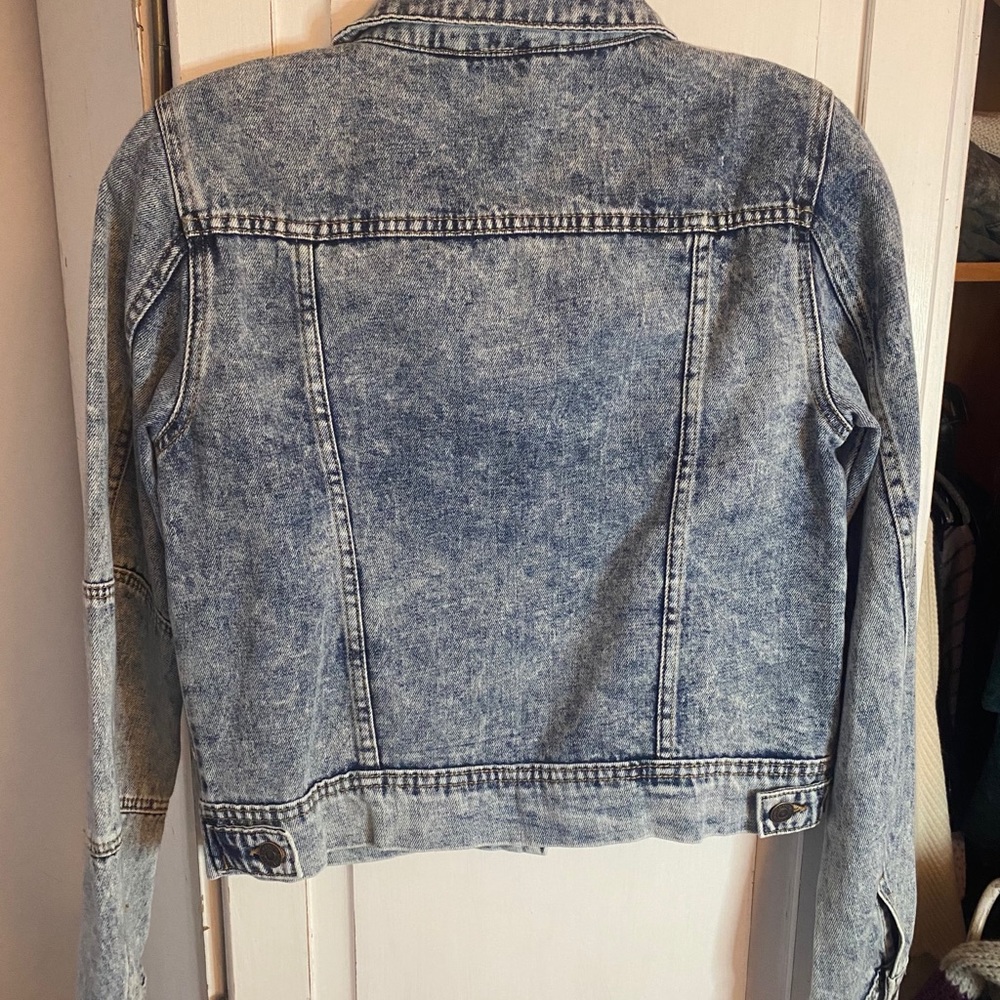 ｆｒｅｅ ｐｅｏｐｌｅ ｊｅａｎ ｊａｃｋｅｔ - Picture 3 of 3